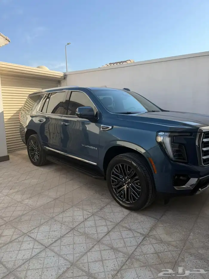 يوكون ايلفيشن 2025 اللون الجديد 0