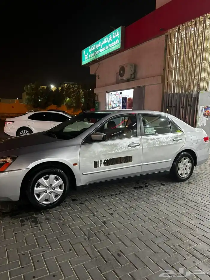 اكورد ستاندر 2004 37