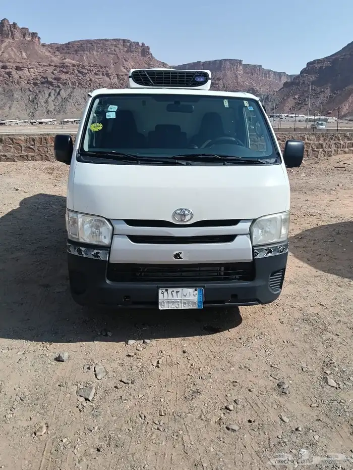 باص ثلاجه. 2015. مجدد. مفحوص. ممشى. 515 بنزين 0