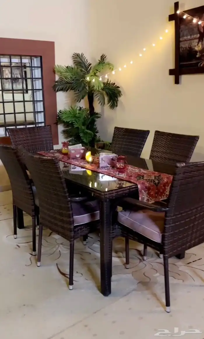 طاوله طعام 0