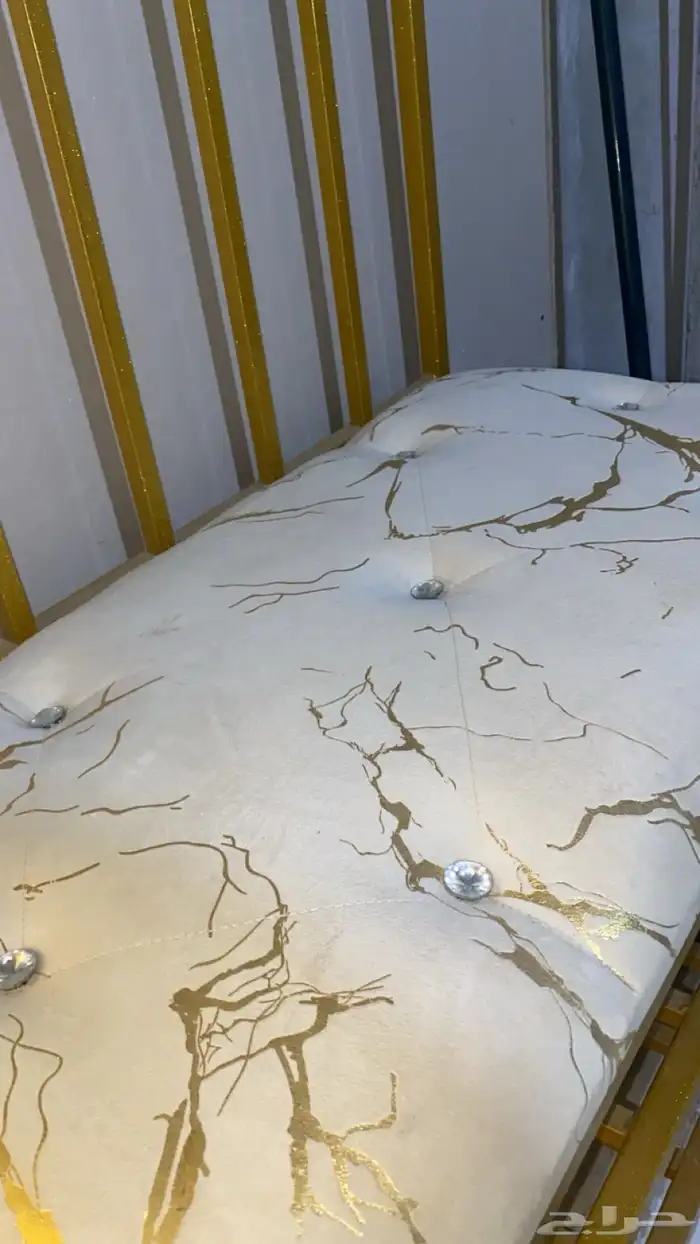 تعليقة عبايات 5