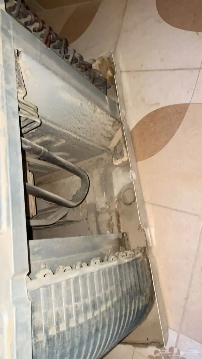 مكيف للبيع شغال ويبرد مافي مشكله 3