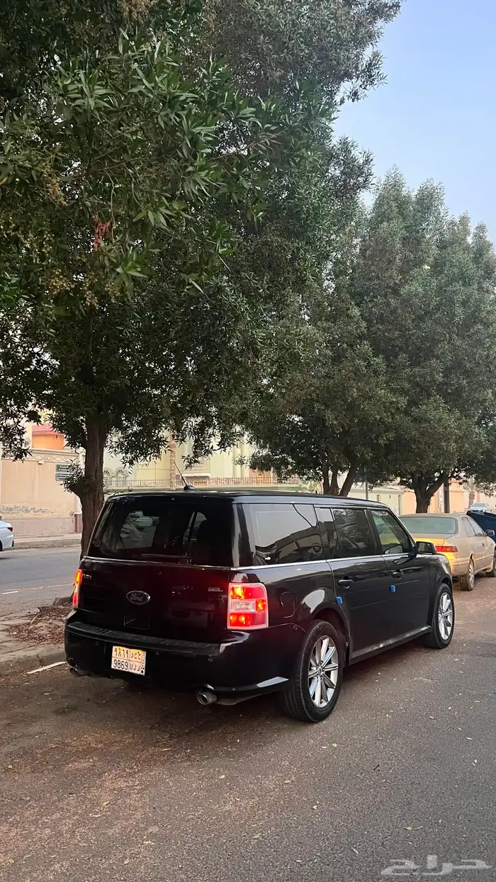 فلكس 2013 نص فل بيع او بدل 5