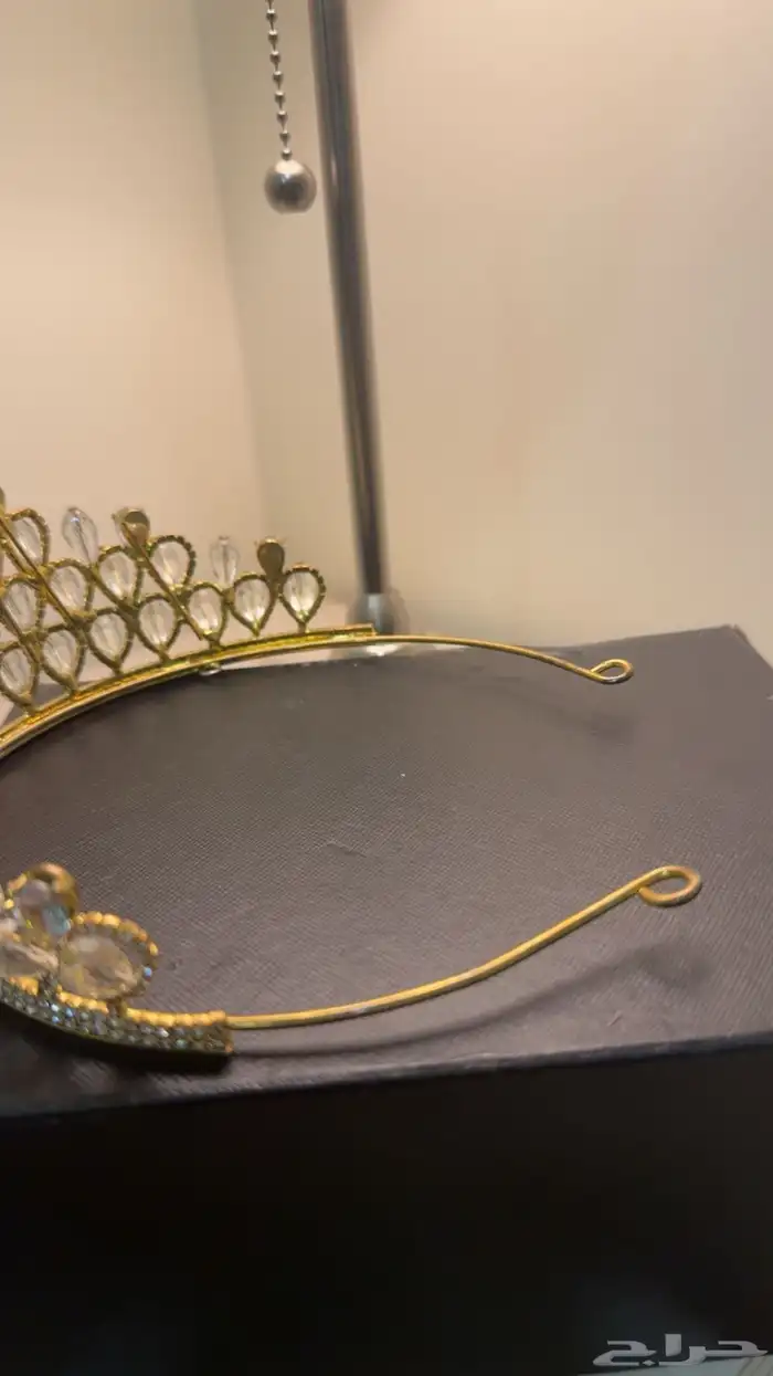 تاج مناسبات جديد استخدام مرة واحدة 0