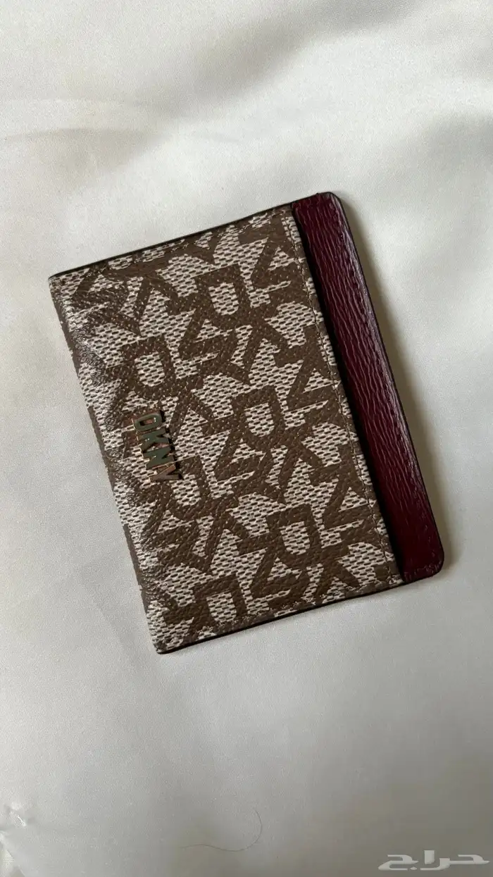 محفظة و حامل بطاقات دكني DKNY 0
