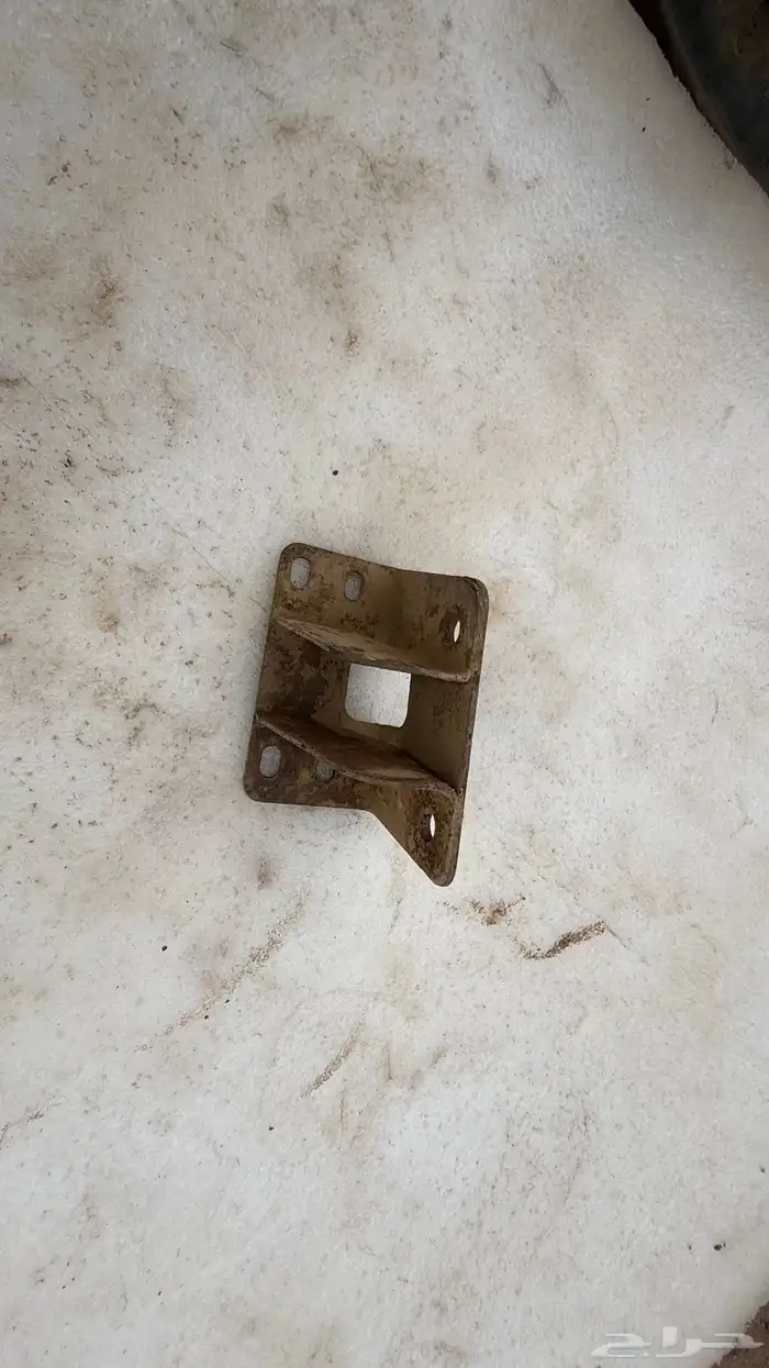 قطع غيار شاص ربع 77 الى 84 مستعمل 91