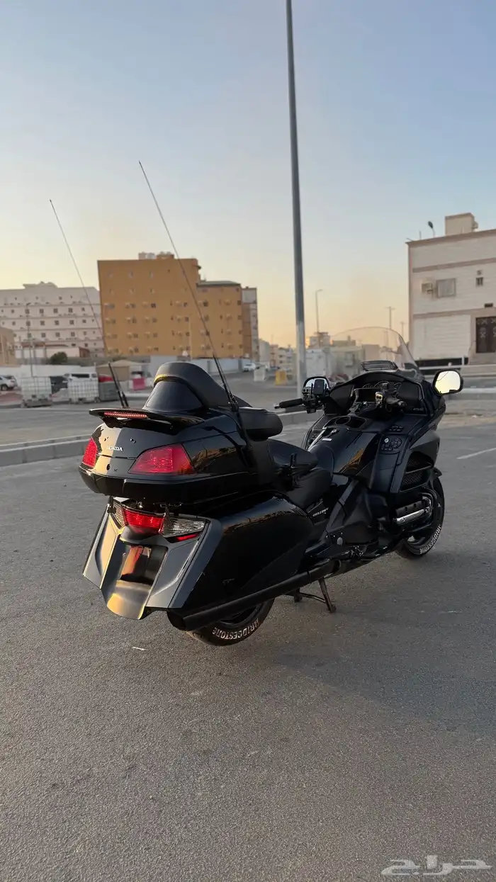 للبيع قولد وينق بلاك اديشن 2014 1