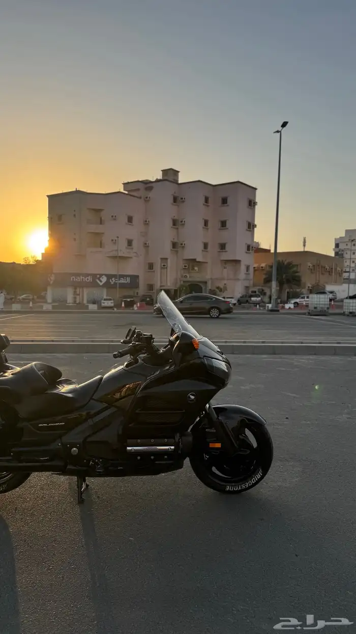 للبيع قولد وينق بلاك اديشن 2014 4