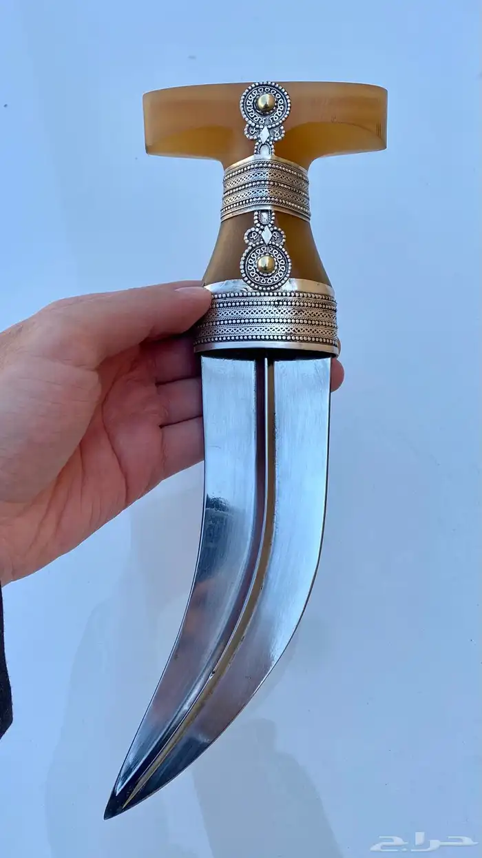 خنجر شبيه زراف 1