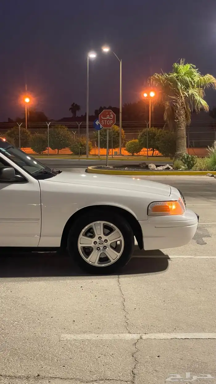 فورد 2011 حكومي 10