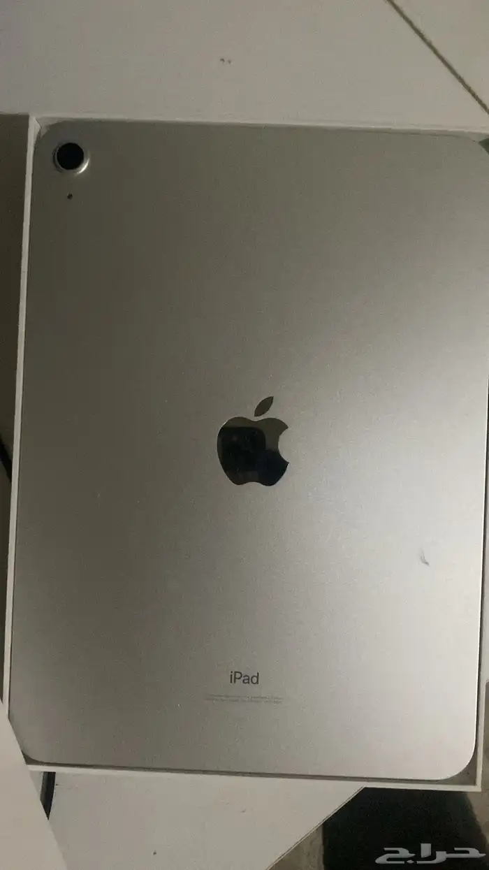 ايباد الجيل العاشر 64قيقا معه كرتونه بدون شاحن 1
