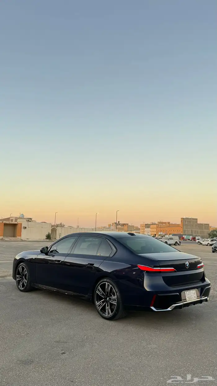 للبيع BMW 735 فل مواصفات ناغي استعمال شخصي 6