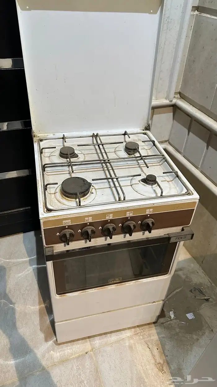 فرن انتيك نظيف مابه اي عيوب 1