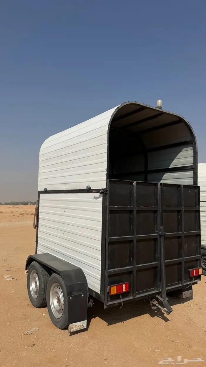 عربة نقل خيل باسعار مناسبه 0
