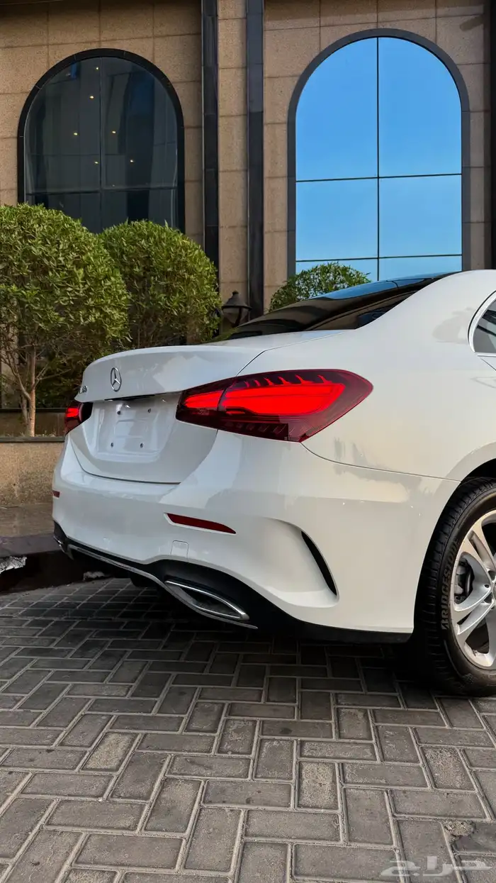 مرسيدس a180 زيرو 2023 6