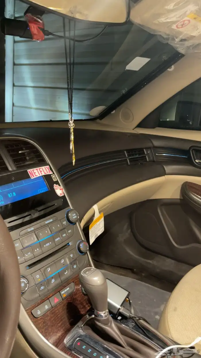 شفرولية ماليبو للبيع او بدل 4