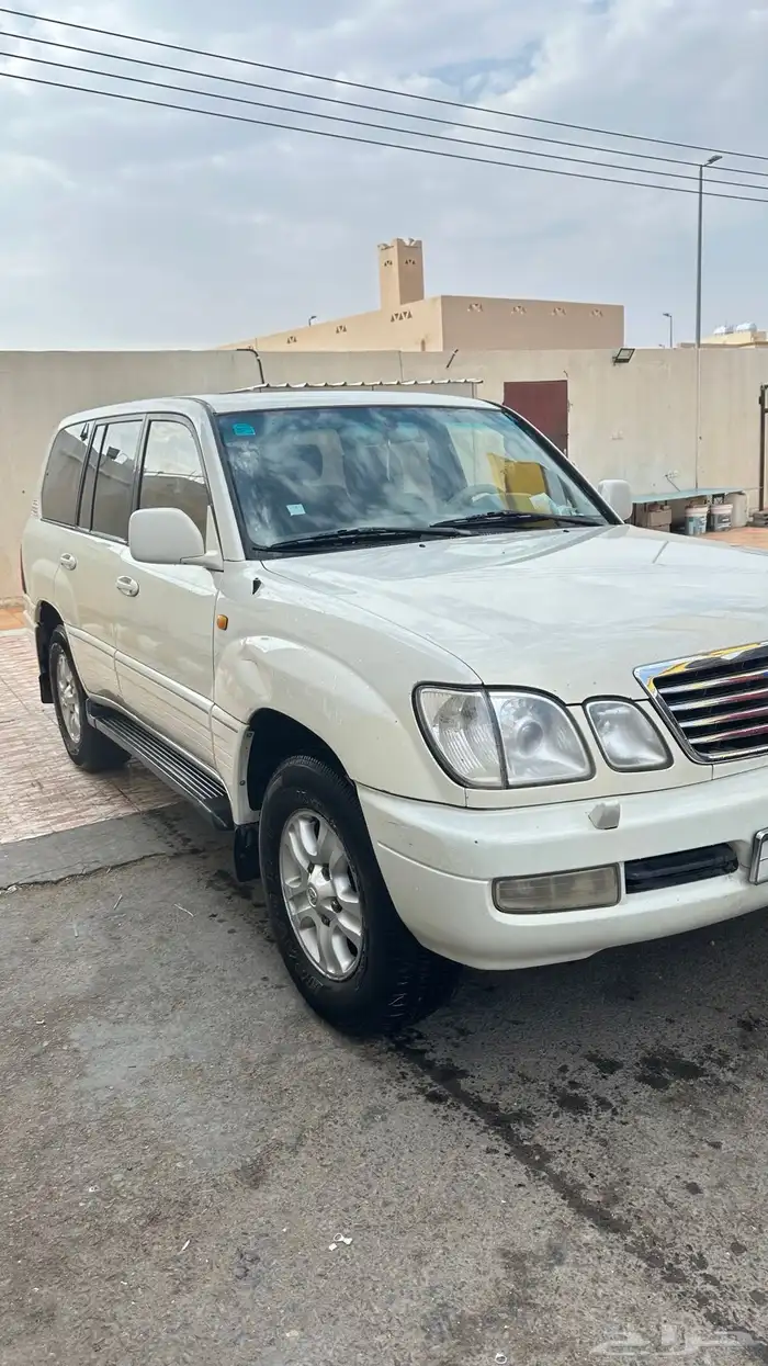 جيب لكزس للبيع او بدل 2