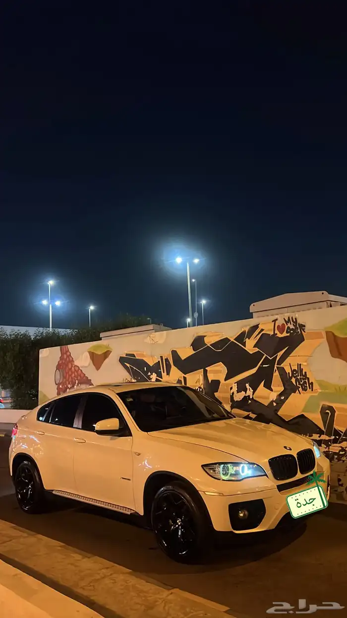 بي ام دبليوا 8