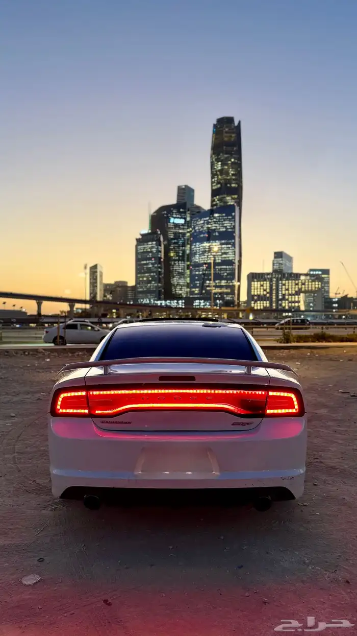 تشارجر RT 2013 كت srt 19