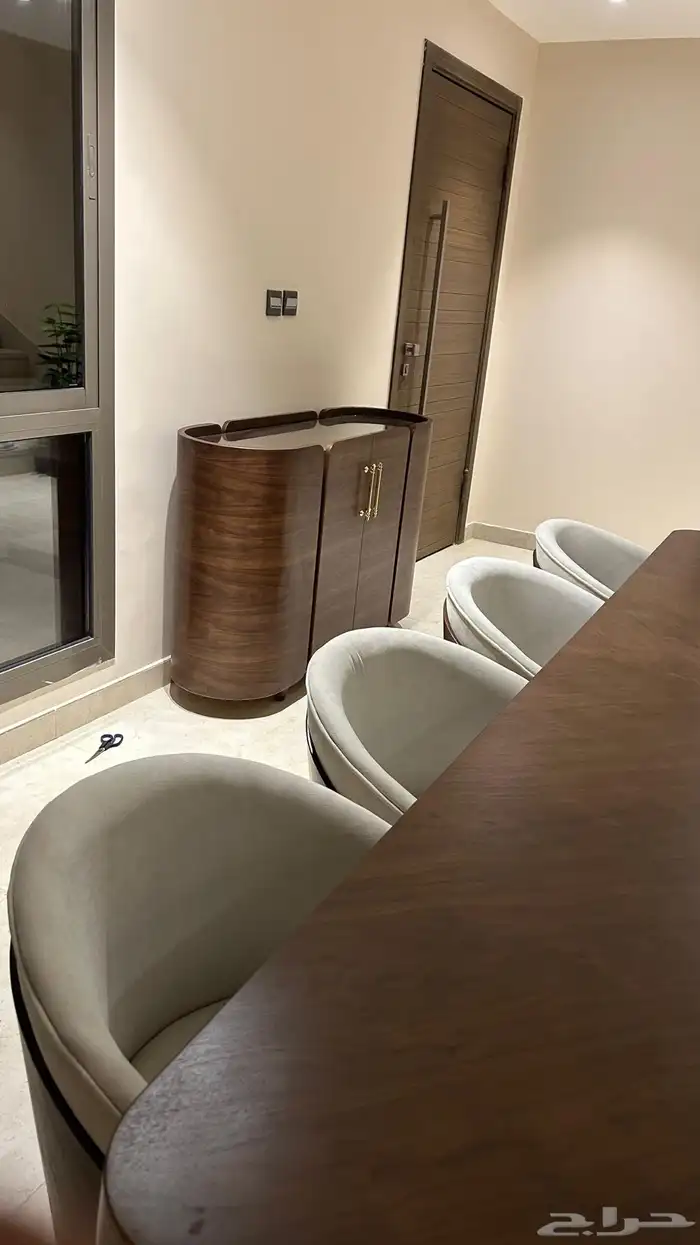 تفصيل طاولات 3