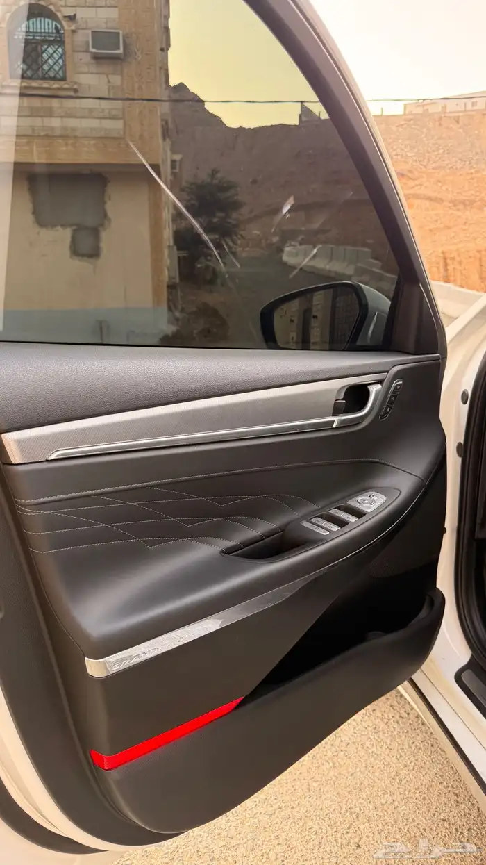 هونداي ازيرا 2020 ( بنزين ) فل كامل بحالة الوكالة 6