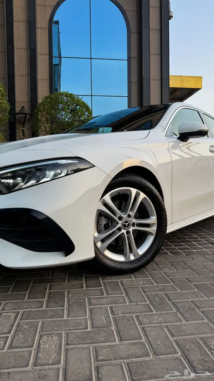 مرسيدس a180 زيرو 2023 2