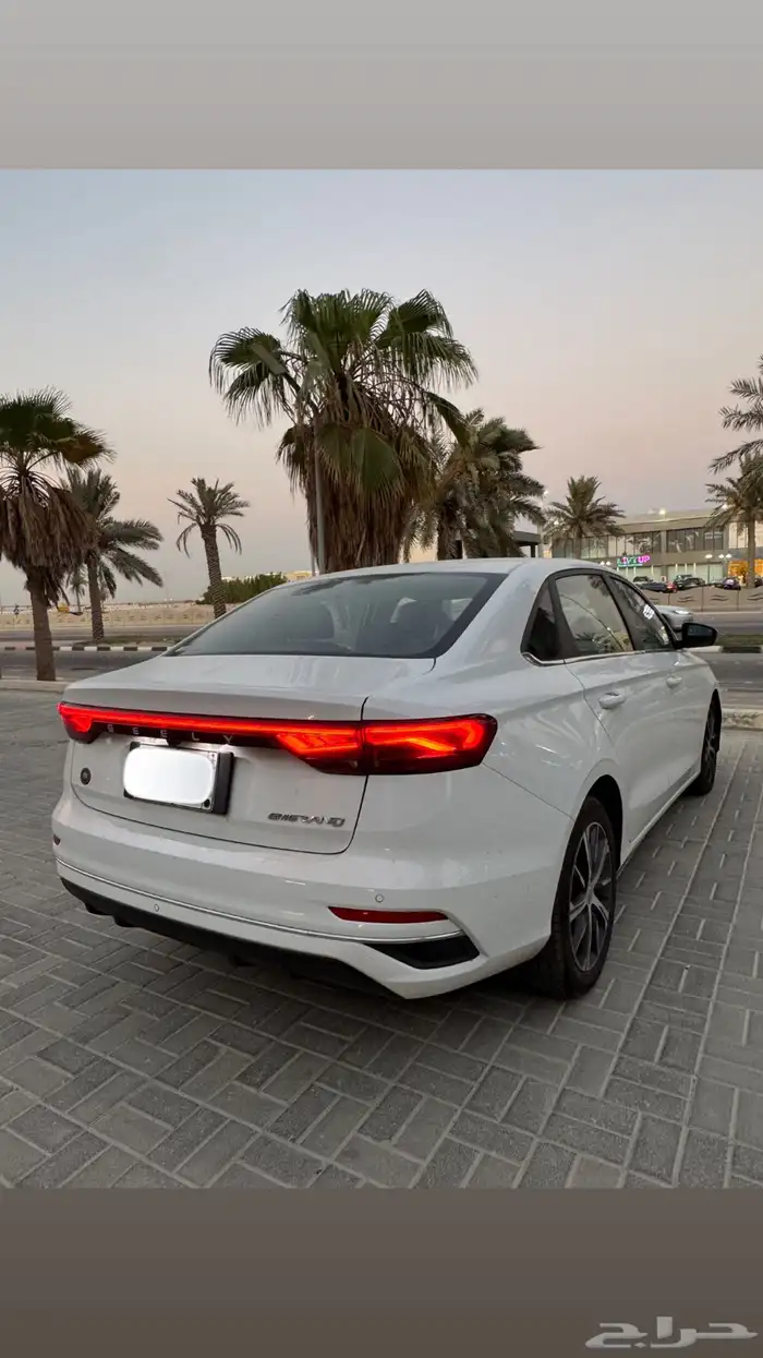 جيلي ام جراند 7 2023 6