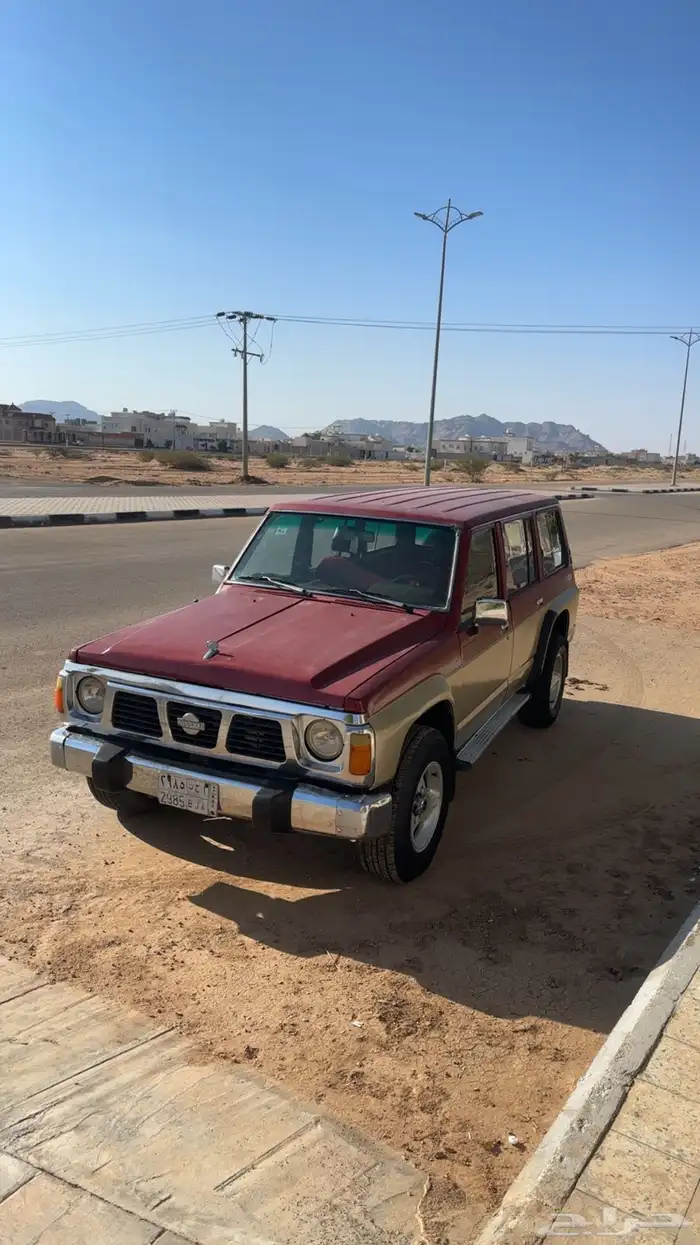 سفاري للبيع مرشوش ونظيف 91 0