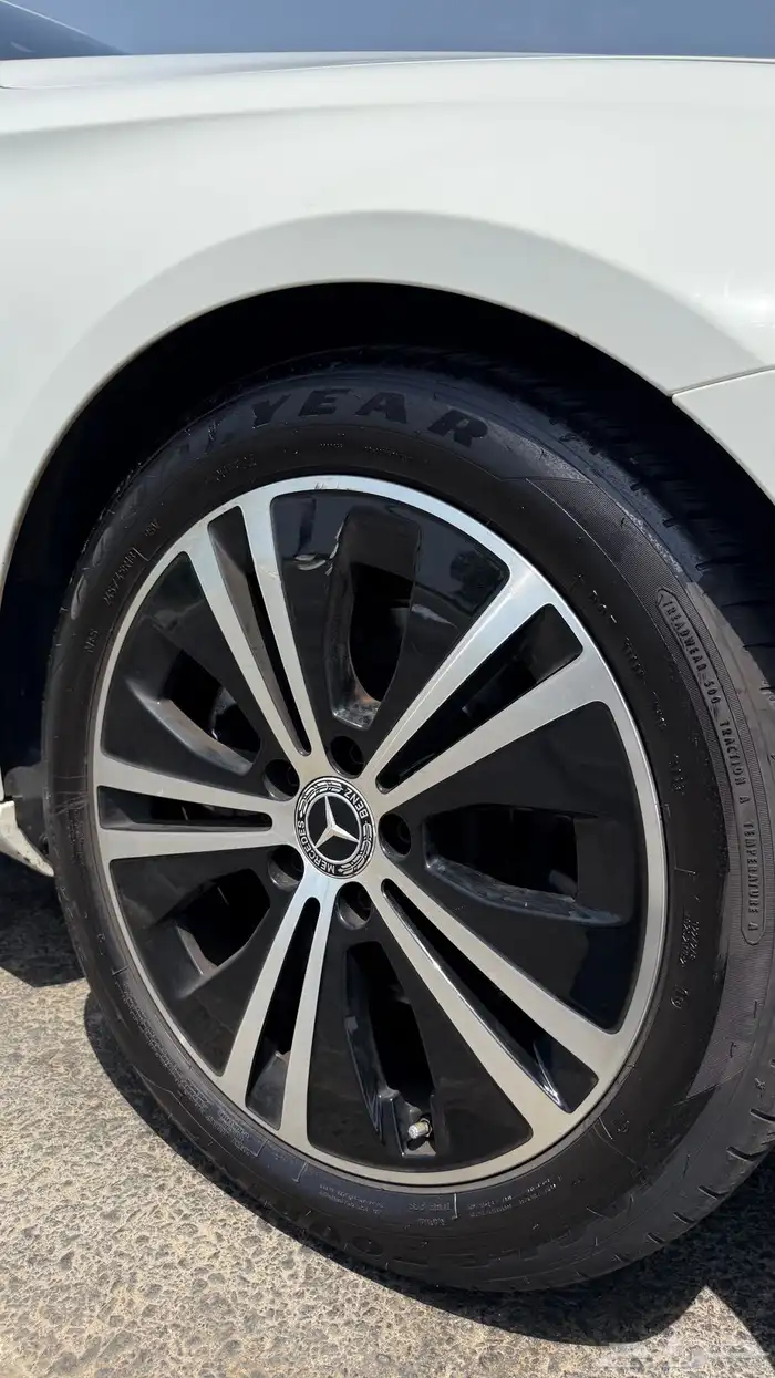 مرسيدس E250 2021 (نظيف جدا) 16