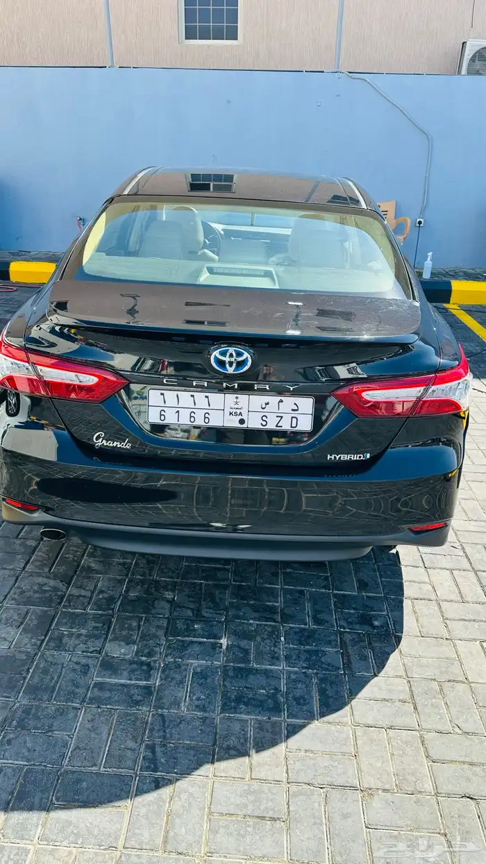 تويوتا كامري هايبرد غراند ي 2020 0