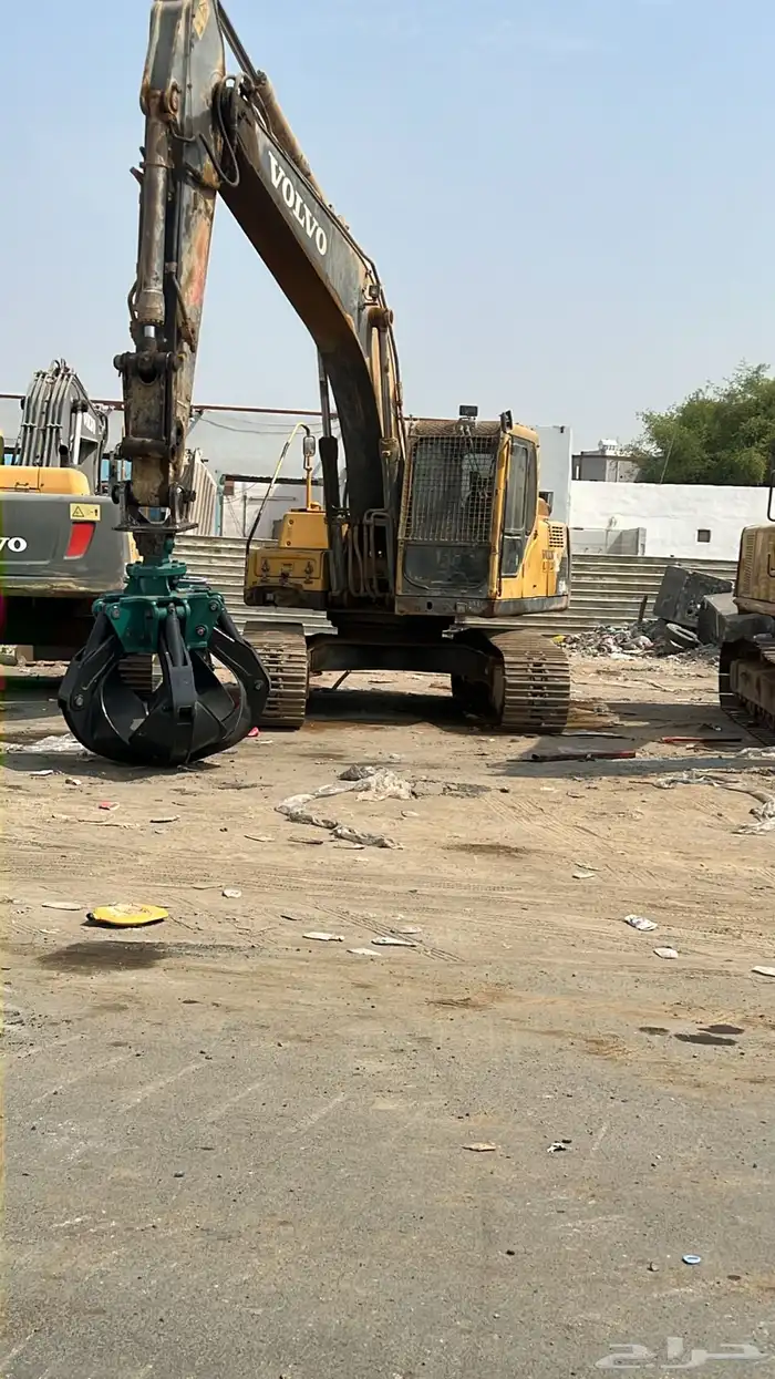 معدات للإيجار شيولات بوكلينات كماشة 3