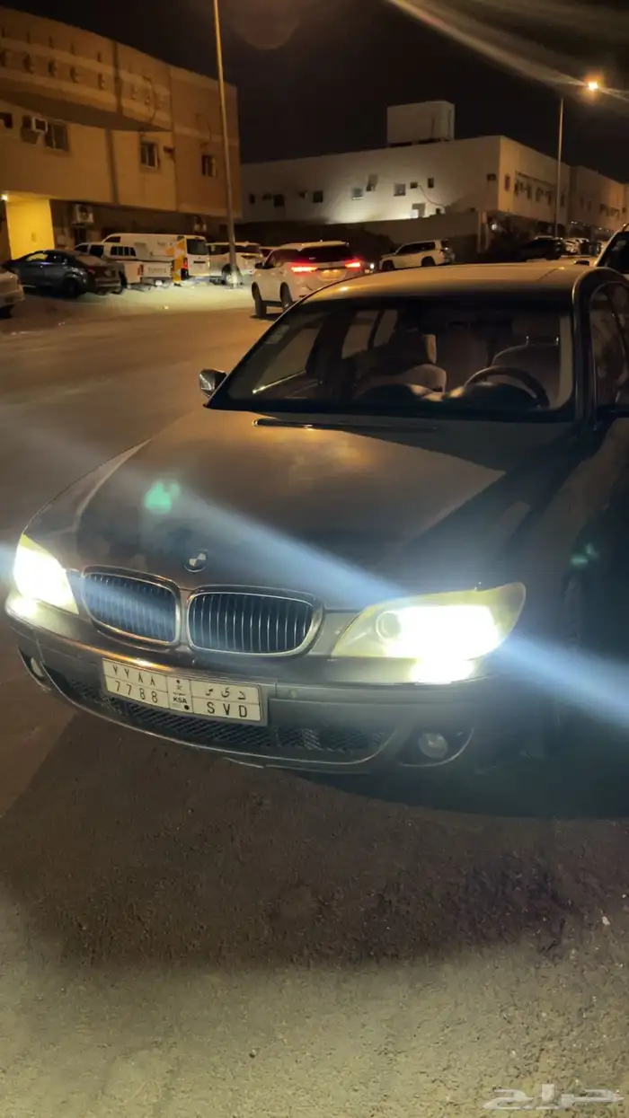 بي ام دبليو 2004 الفئه السابعه 0