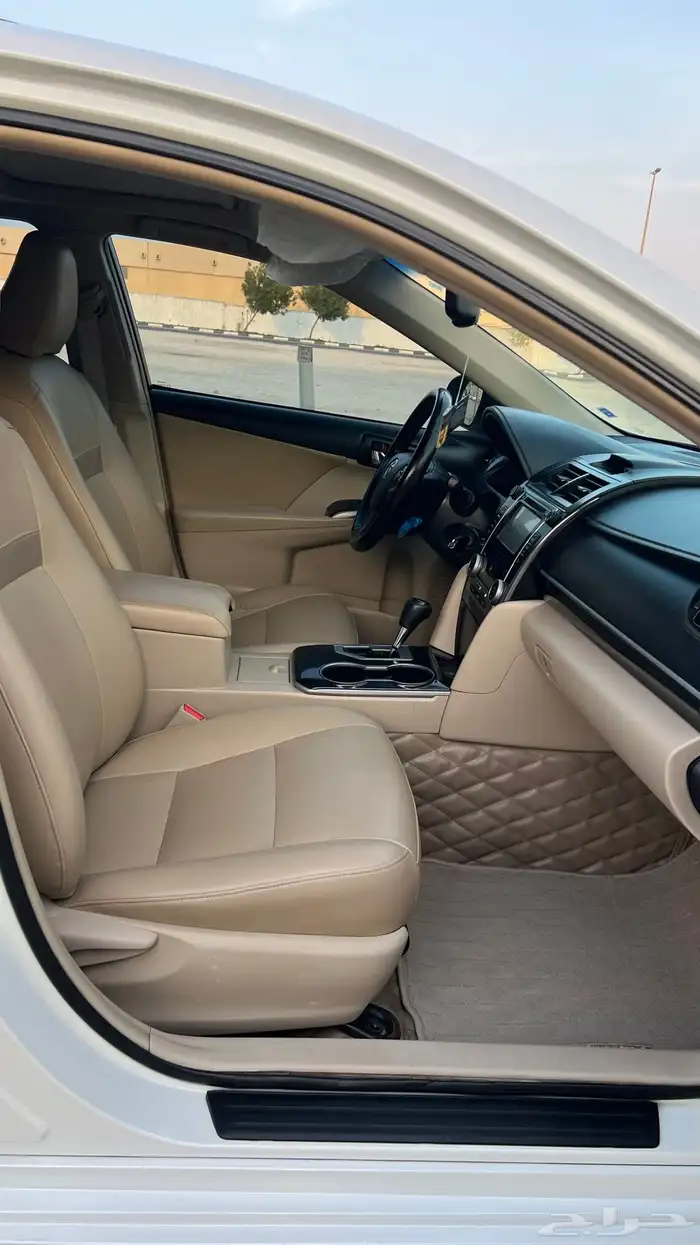 كامري 2017 سعودية فل كامل GLX على الشرط وكالة 33