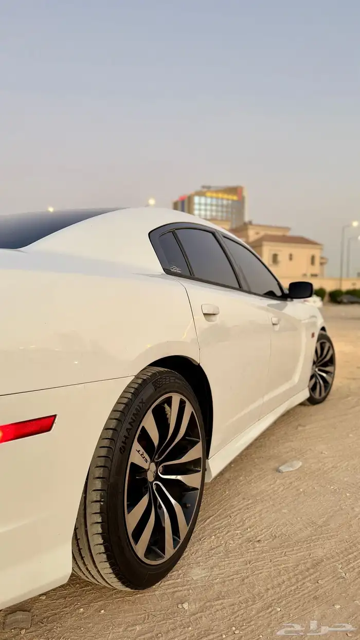 تشارجر RT 2013 كت srt 9