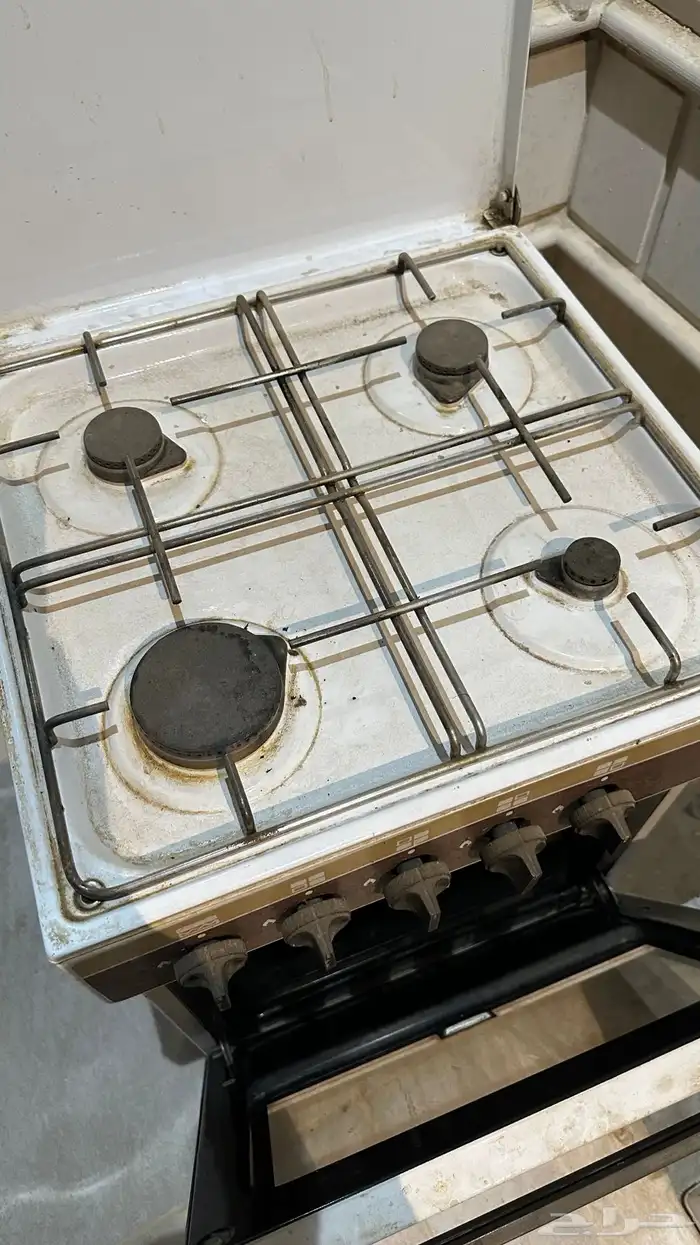 فرن انتيك نظيف مابه اي عيوب 3