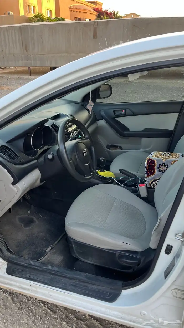 سيراتو 2012 ستاندر 4