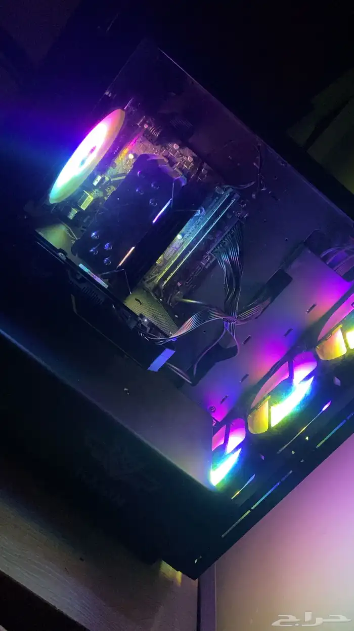 بي سي قيمنق للبيع واقبل البدل بسوني فايف 2