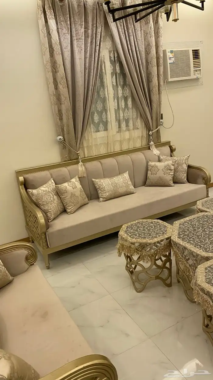 كنب نظيف بيع مسعجله 0