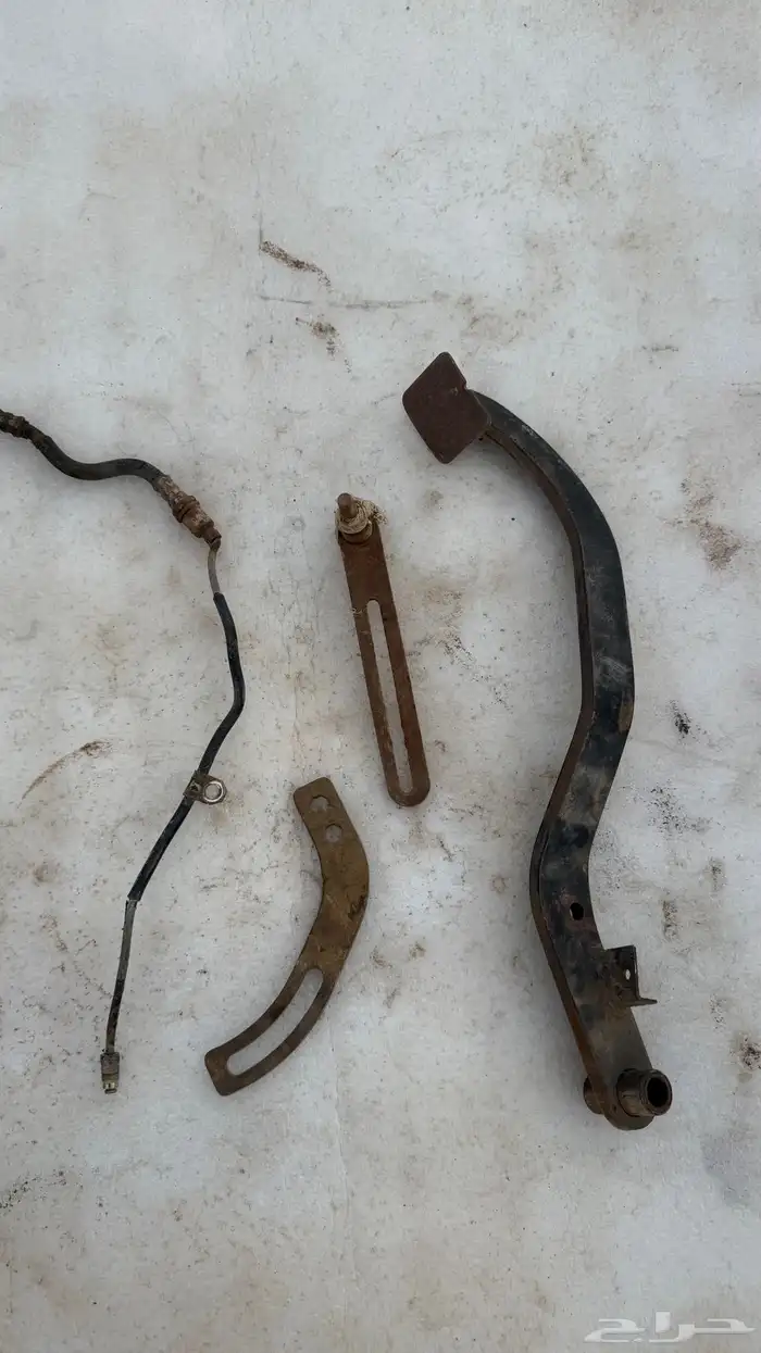 قطع غيار شاص ربع 77 الى 84 مستعمل 54