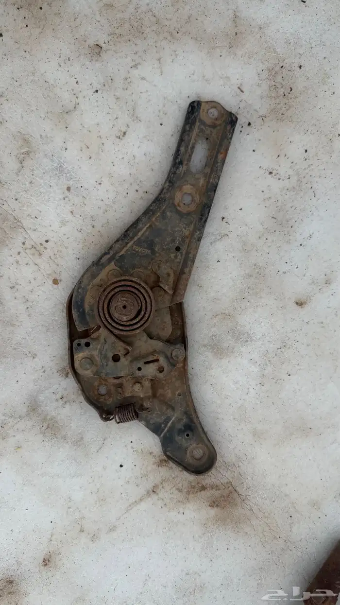 قطع غيار شاص ربع 77 الى 84 مستعمل 31