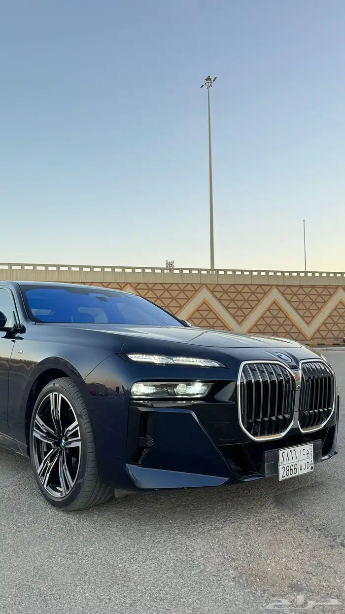 للبيع BMW 735 فل مواصفات ناغي استعمال شخصي 2