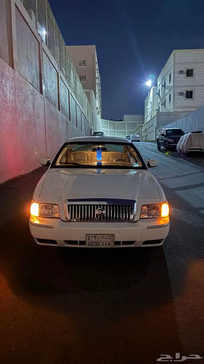 فورد ماركيز 2010 للبيع 5