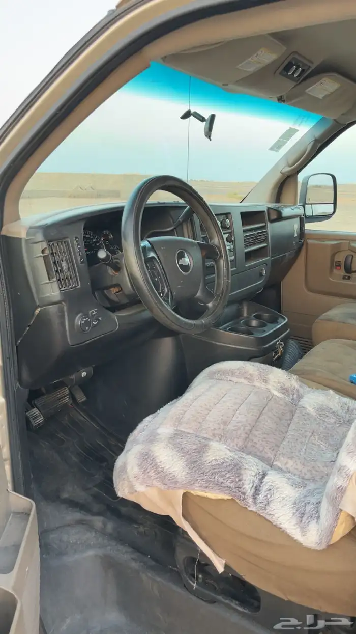 باص فان شفروليه مديل 2008 5