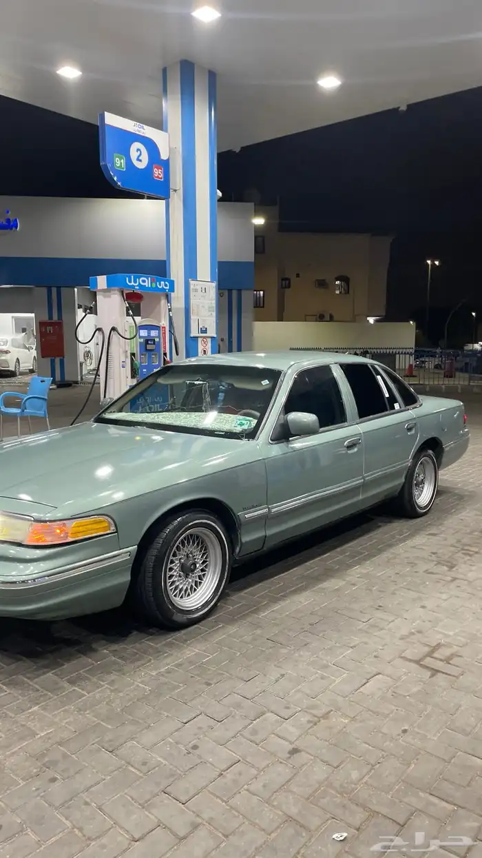 فورد فكتوريا مستعجل 1997 97 33