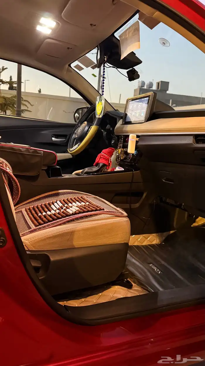 تويوتا يارس 2024 فل كامل مخزنة 23