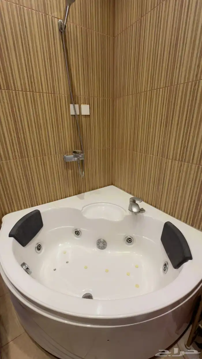 جاكوزي استحمام 0