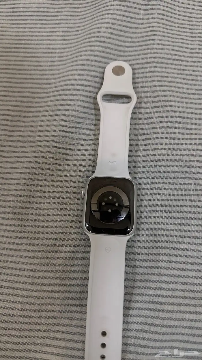 ابل واتش الأصدار 8   مقاس 45ملم 4