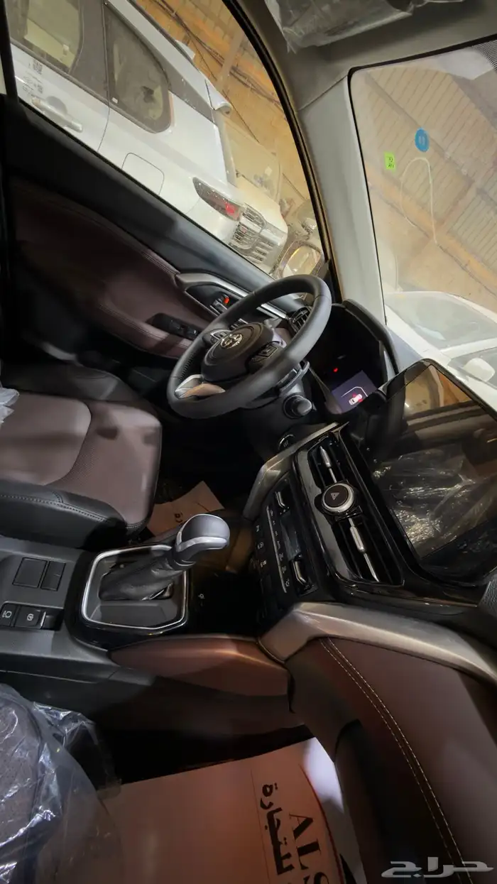 تويوتا أوربان كروزر 2026 GLX فل كامل للبيع الكاش والأقسام 6