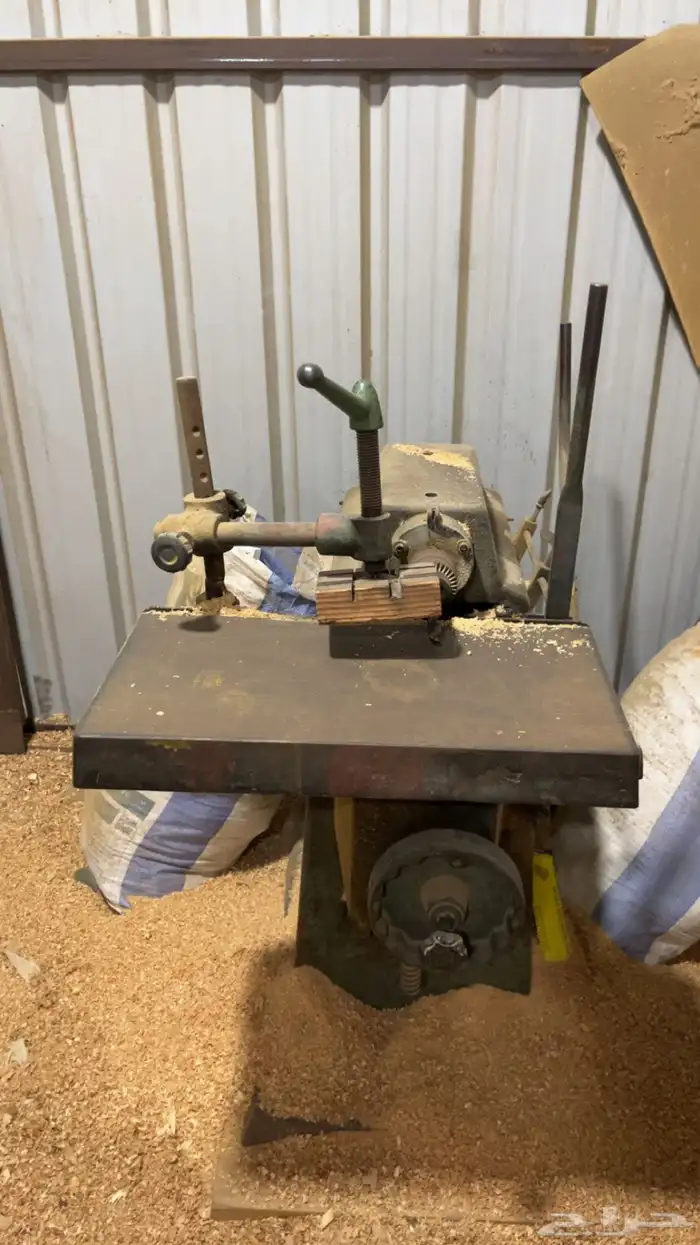 معدات ( نجارة ) منجرة للبيع كاملة 1