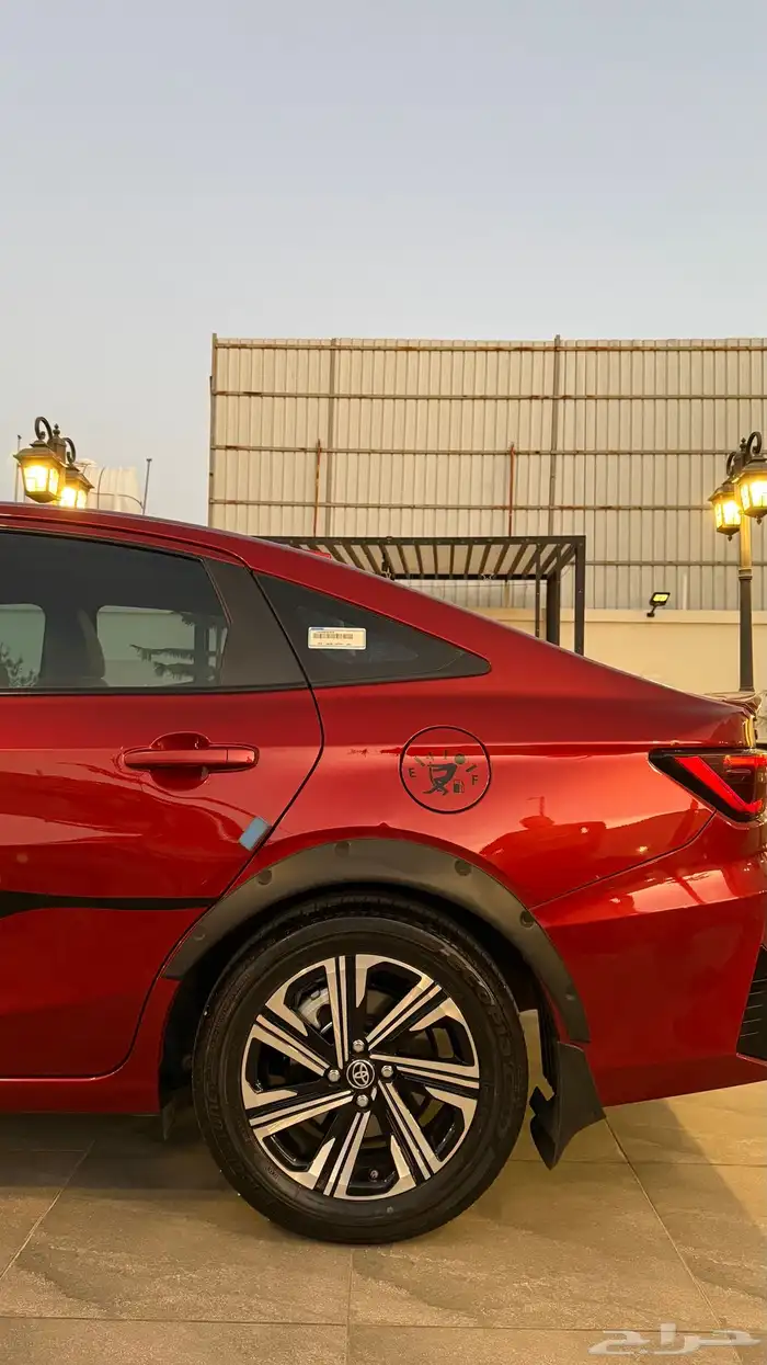 تويوتا يارس 2024 فل كامل مخزنة 10